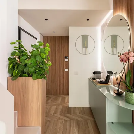 Apartamento Modigliani Terrace Jacuzzi Golden House