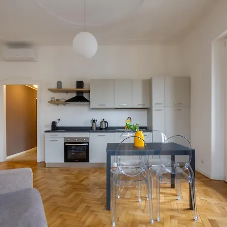 In Historic Building- Porta Venezia