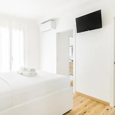 Luxury - Exclusive With Private Box * Mailand