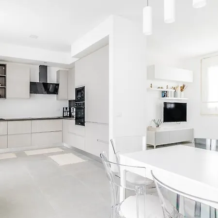 Villa Luxury - Exclusive With Private Box