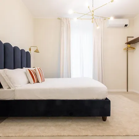 Daplace - Albini Apartament