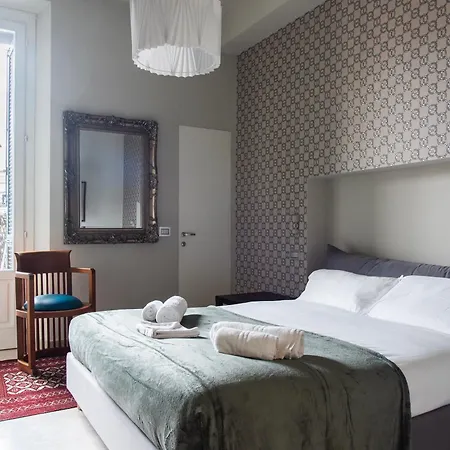 Youhosty - Chinatown Bright And Luxury Apartment