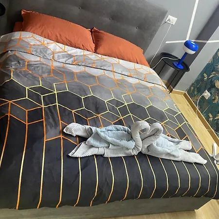 Underground 3* Milan