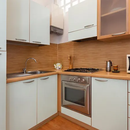 Soft Colors Exclusive - Navigli District - M2 * Milano