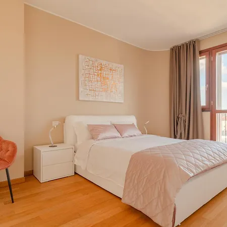 Fiftyfive-one Zuretti *