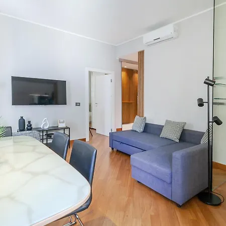 San Babila Executive - Discover The Historic Centre Of