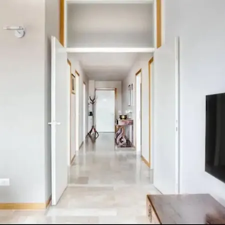 Amazing Center Skyline * מילאנו