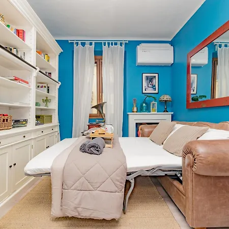 Lägenhet Vintage Gem - 8 Min Duomo *