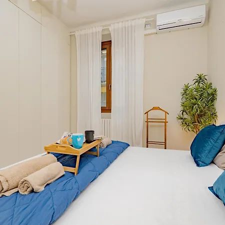 Vintage Gem - 8 Min Duomo *