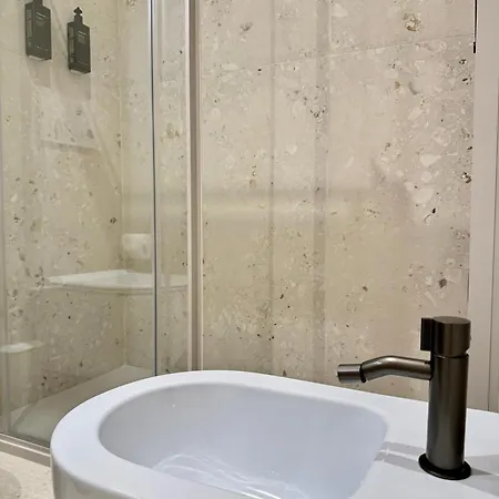 Cà Bèla - Mercadante 3* Milano