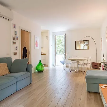 Apartman Heart Of Navigli Cozy And Comfort Milánó
