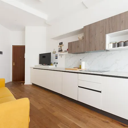 Repubblica - - Moderno Trilocale