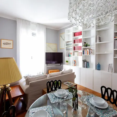 Апартаменты The Rent - Spacious Two-bedroom In Crocetta *