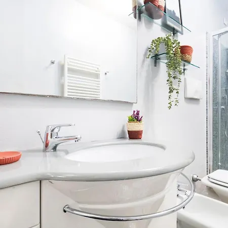 Easylife - - Giorgione 6 - Paolo Sarpi * Mediolan