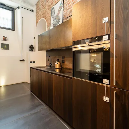 Apartman Prestigioso Loft In San Babila A 5 Min. Dal Duomo