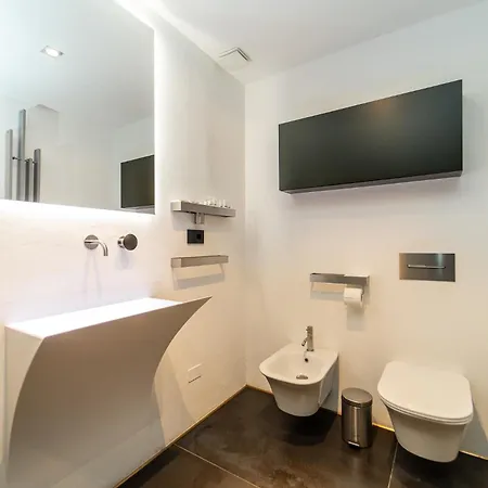 Apartman Prestigioso Loft In San Babila A 5 Min. Dal Duomo