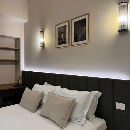 Cà Bèla - Mercadante 3* Milano