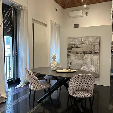 San Babila Loft Esclusivo With Parking Appartement