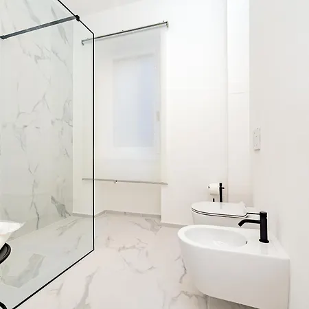 8 Luxury - Centro - Porta Venezia Apartment Milan
