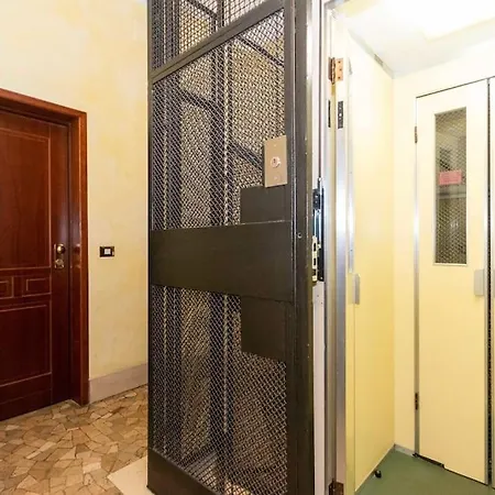 Il Nido Del Centro Storico-a Due Passi Dai Navigli E Dal Duomo Appartement