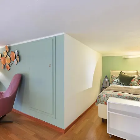 דירה Fantastic Loft Bocconi E Navigli, Box Auto! *