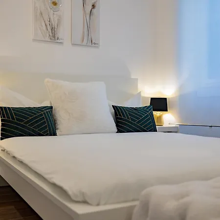 Apartment 8 Luxury - Centro - Porta Venezia