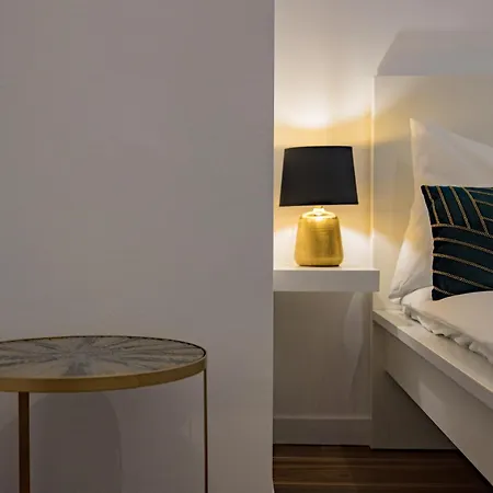 8 Luxury - Centro - Porta Venezia * Milan