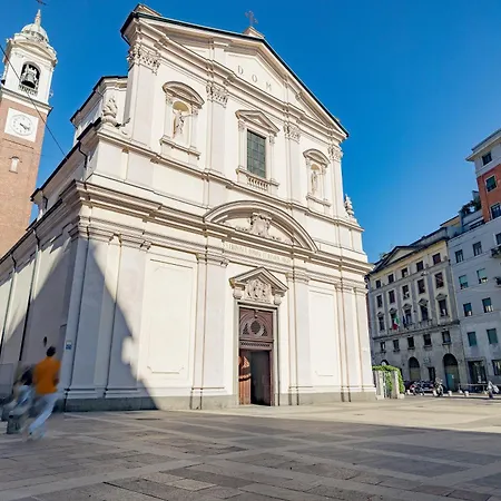 8 Luxury - Centro - Porta Venezia شقة