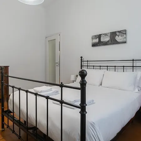 Italianway - Plinio 37 * Milan