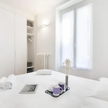 Easylife - - Bixio 11 - Porta Venezia Apartment Milan