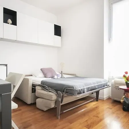 Apartment Easylife - A Touch Of Design In Porta Venezia Milan