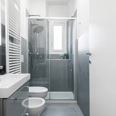 New Flat Fully Furnished In P.ta Romana Apartment Milan