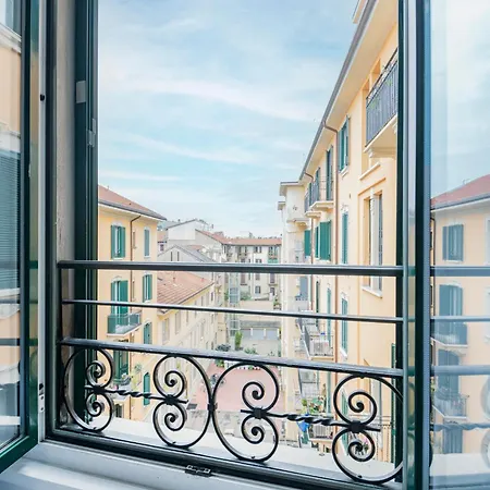Easylife - - G Emiliani 1 113 - Porta Romana Apartmán