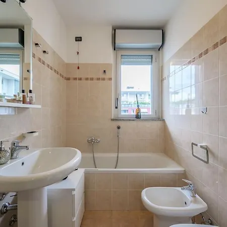Near Duomo - Free Parking -terrace - Metro - Ac Apartamento