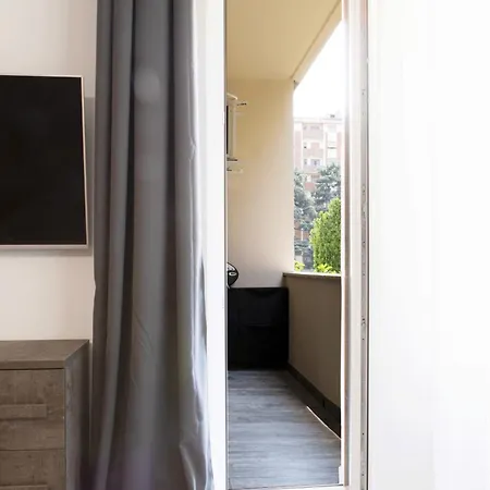 Moderno * Милан