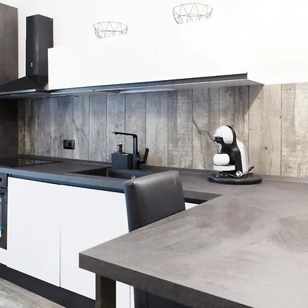 Apartman Moderno Milánó