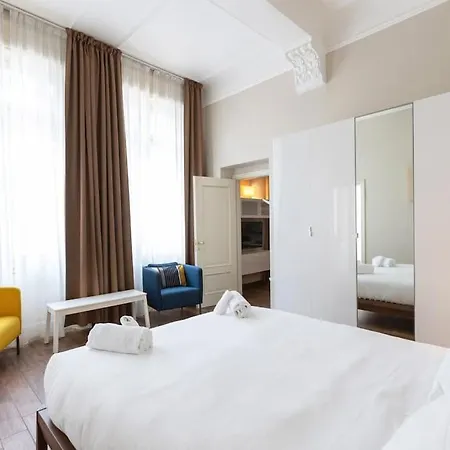 Apartment Crocetta Boheme Bilocale I Piano - Mirable Pm *