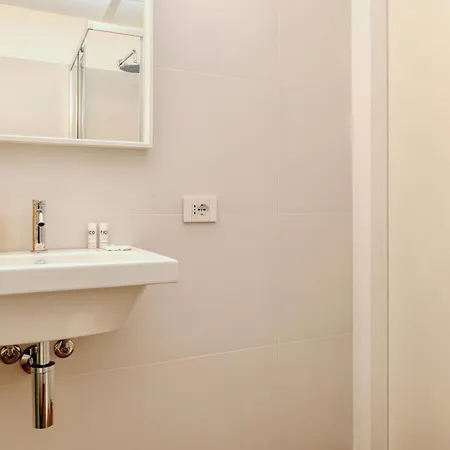 Apartment Joivy Stylish Near Pinacoteca Brera