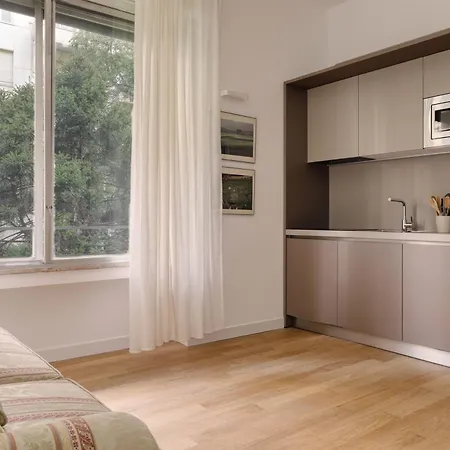 Apartment Joivy Stylish Near Pinacoteca Brera