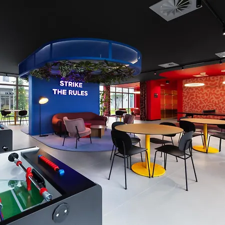 بيت شباب Cx Nom