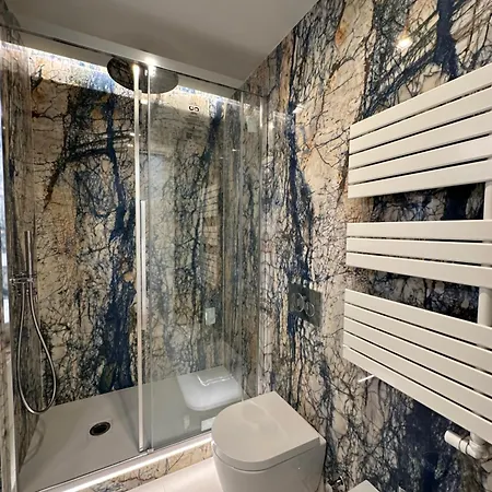 Daire Private With Wi-fi Near Duomo Atena *