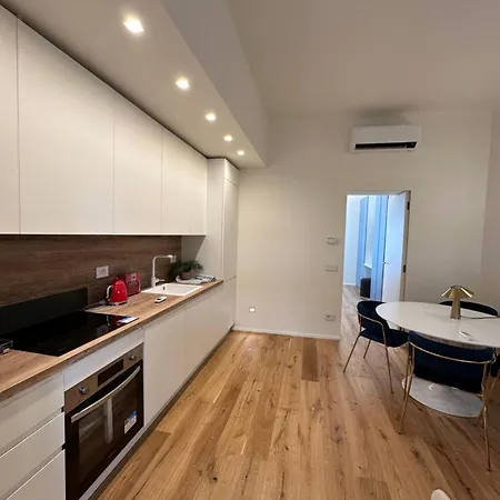 Daire Private With Wi-fi Near Duomo Atena *