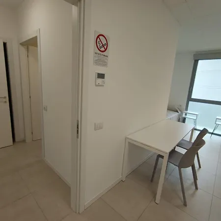 Foresteria Autostazione San Donato Guest house *