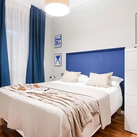 Easylife - - Gregorio 43 D- Porta Venezia * Milano