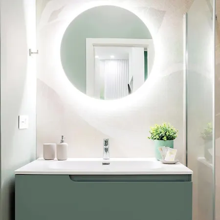 House In Design Duomo-tortona-navigli-m4 ميلان