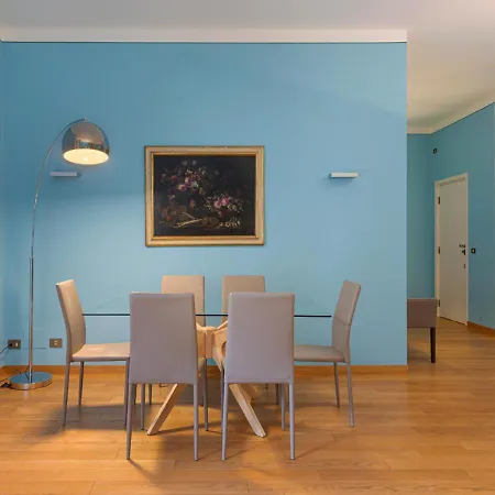 Favoloso A Pochi Minuti Dal Duomo * מילאנו