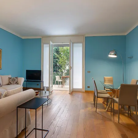 Favoloso A Pochi Minuti Dal Duomo מילאנו