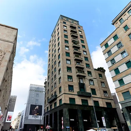 Apartment San Babila Luxury - In The Heart Of Fashion Disctrict Milan