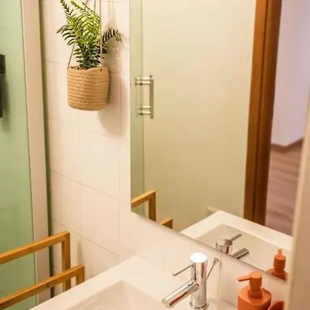 Fee4me Elegant Navigli Apartment *