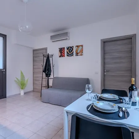 Lejlighed My Little House